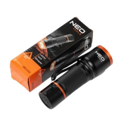 Маленький ручний ліхтарик NEO tools 99-032 фото