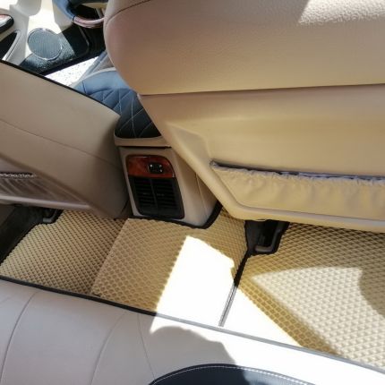 Автоковрики EvaCar 3D ЛАПА - САЛОН (3 ряда) фото