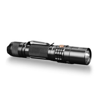 Ручной тактический фонарь Fenix UC35 V20 CREE XP-L HI V3 фото