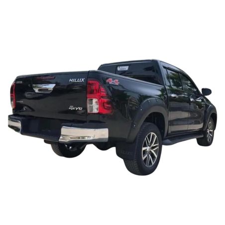 Расширители арок фендеры - Toyota Hilux 2016-2020 пластиковые Telawei фото Расширители арок фендеры - Toyota Hilux 2016-2020 пластиковые Telawei фото