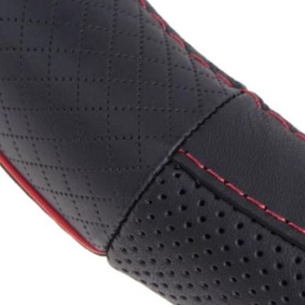 Чехол руля VLOD-L282 BK/RD S черн-красн/БО/перф/кожа фото