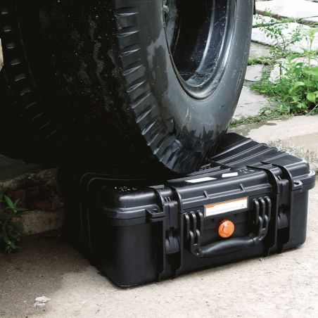 Кейс пластиковий протиударний на колесах для обладнання (50 л) Vanguard Supreme 53D фото