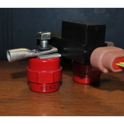 Изоляторы-крепления реле Gruner фото