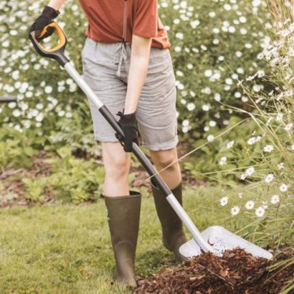 Лопата совкова Fiskars Xact™ (1066731) фото