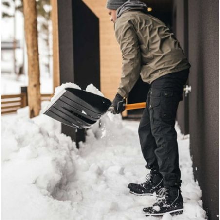 Пластикова лопата для снігу - Fiskars X-серія 1057177 фото