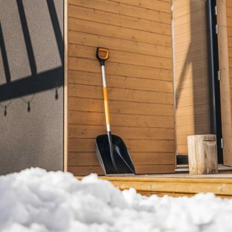 Пластикова лопата для снігу - Fiskars X-серія 1057177 фото