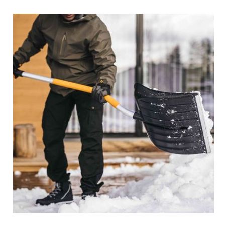 Лопата для снігу пластикова Fiskars X-series™ (1057186) фото