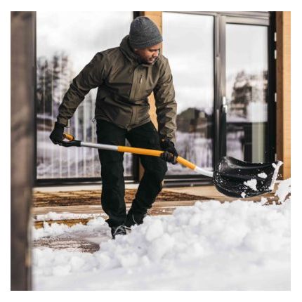 Лопата для снігу пластикова Fiskars X-series™ (1057186) фото