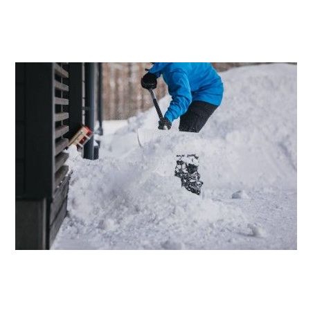 Скрепер для уборки снега Fiskars Professional Snow (1001631) фото