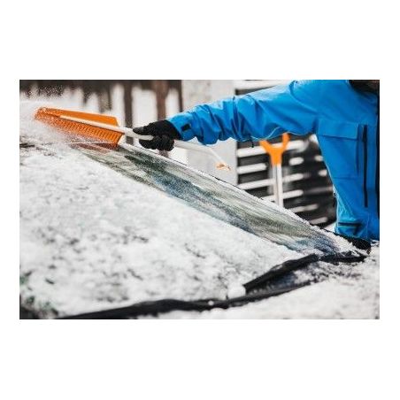 Щётка скребок для автомобиля Fiskars SnowXpert (1019352) фото Щётка скребок для автомобиля Fiskars SnowXpert (1019352) фото