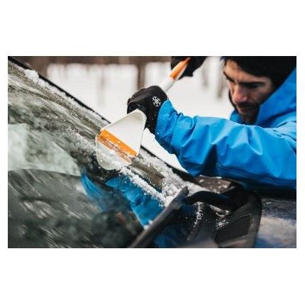 Щётка скребок для автомобиля Fiskars SnowXpert (1019352) фото
