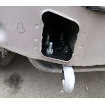 Крюк буксировочный T-Max 7329100.8-80 фото