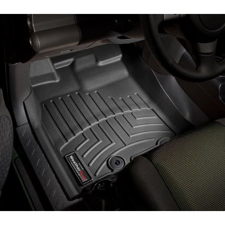 Резиновые коврики WeatherTech в салон авто Toyota FJ Cruiser 2011+ (передний и задний ряд) фото