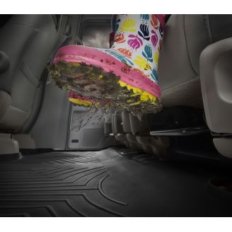 Резиновые коврики WeatherTech в салон авто Toyota Sequoia 2012+ (задний (третий) ряд ковши) фото 2